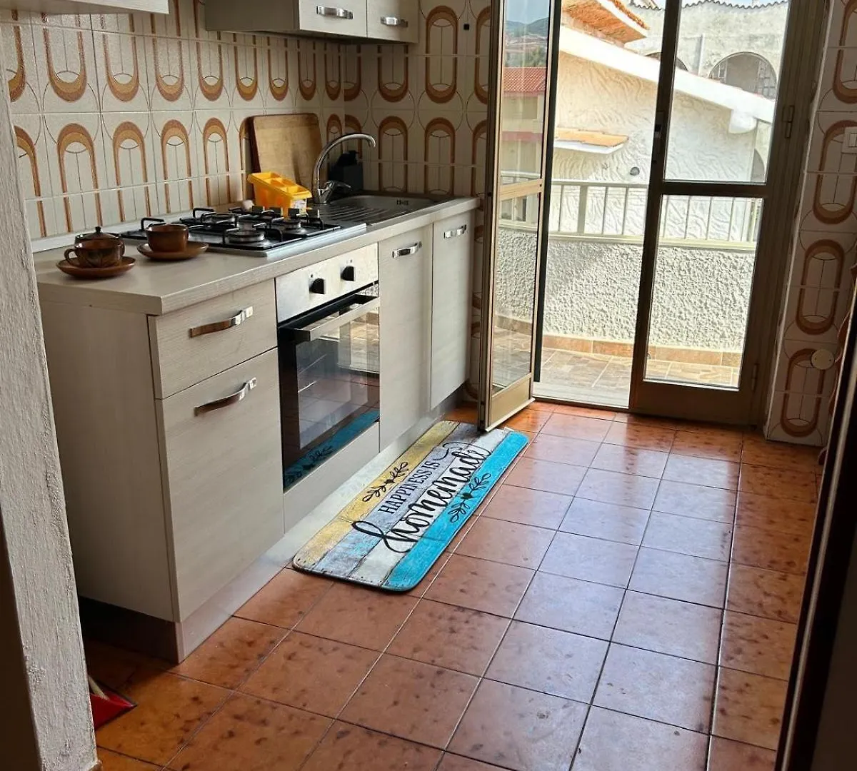 Affittasardegna - Quadri Alba Apartment Castelsardo Italy